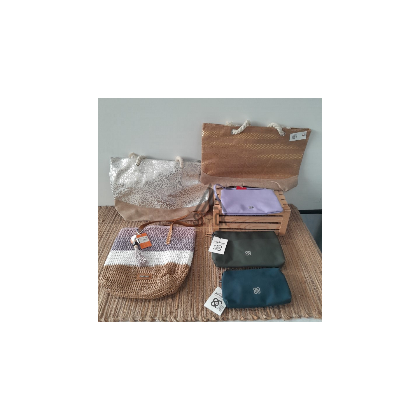 SAC de marque  - 40 pièces