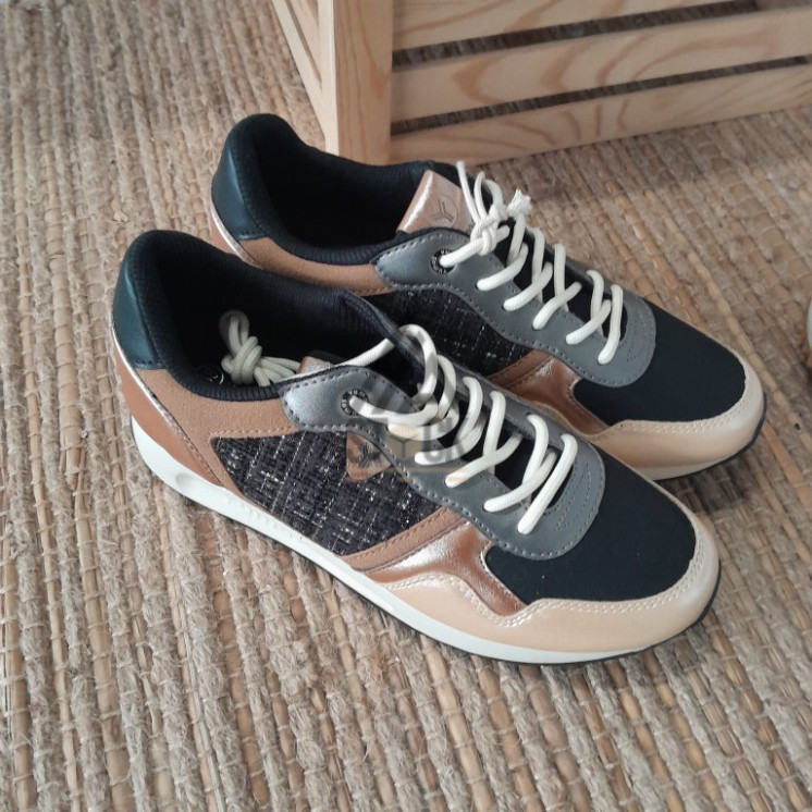 CHAUSSURE en boite - WALKING CITY  - 10 paires