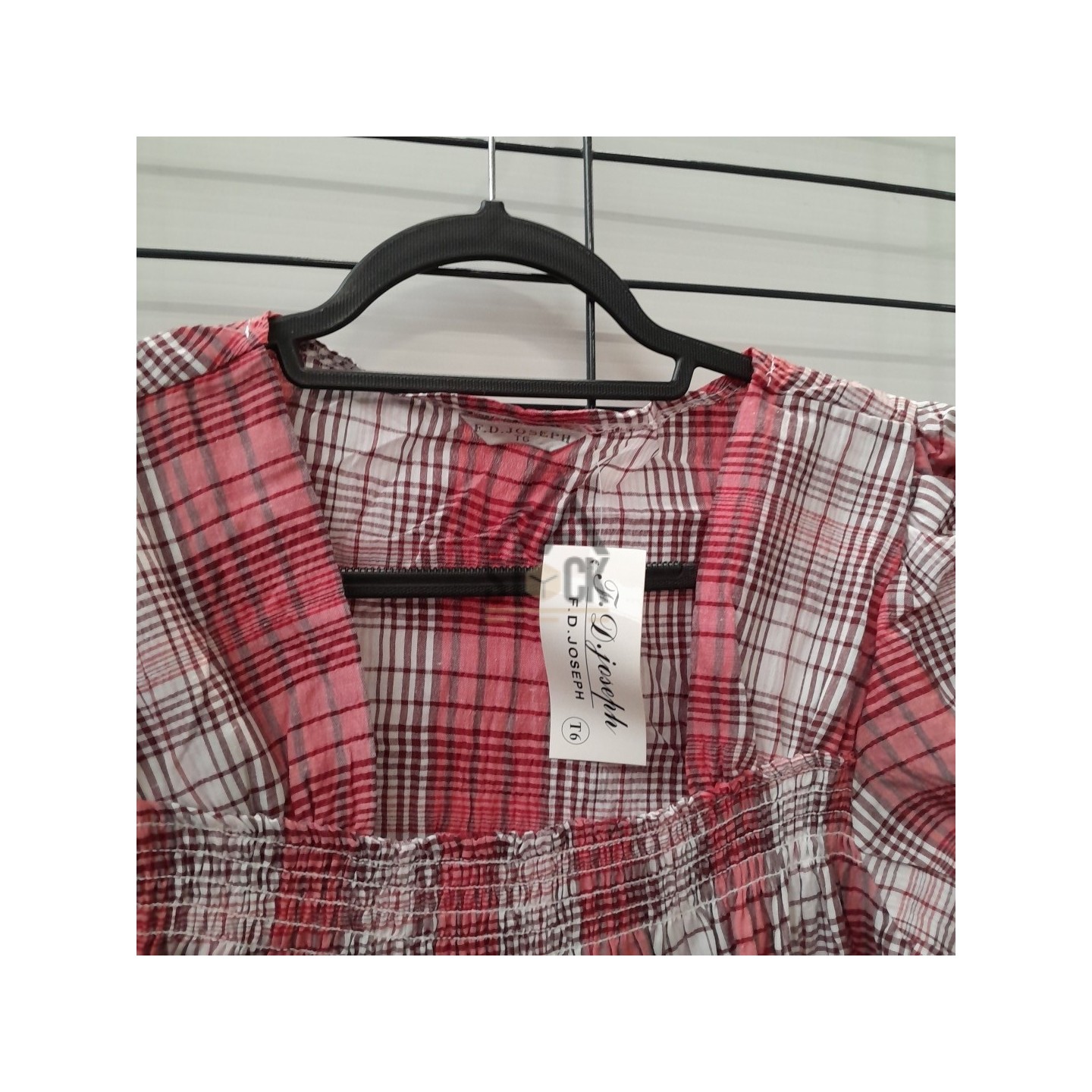 Haut pour femme - F.D Joseph - 130 pièces