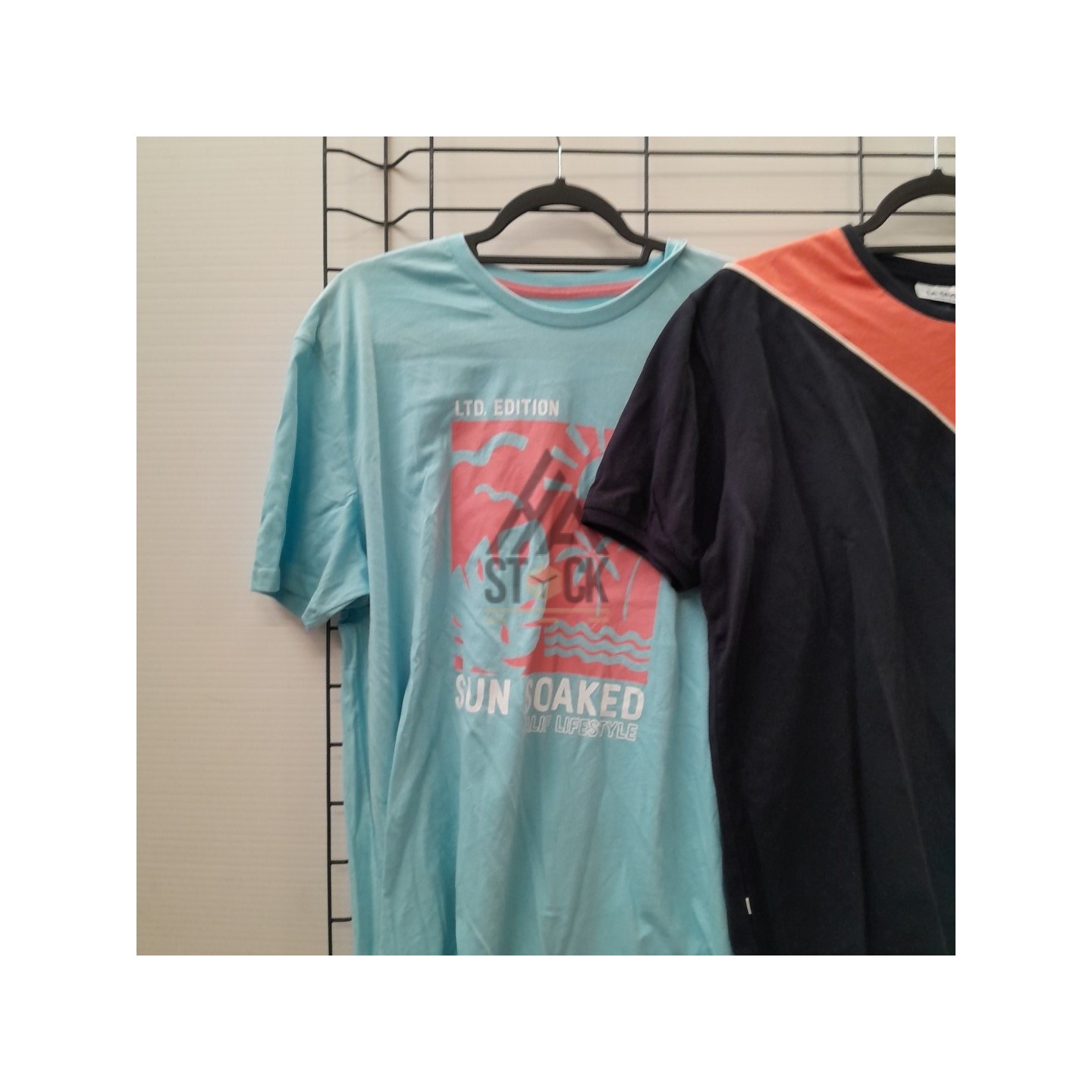 TEXTILE MARQUE  - 150 pièces