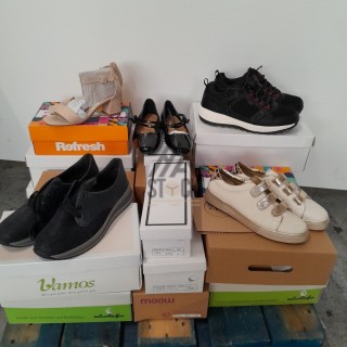 CHAUSSURE en boite  - 20 paires