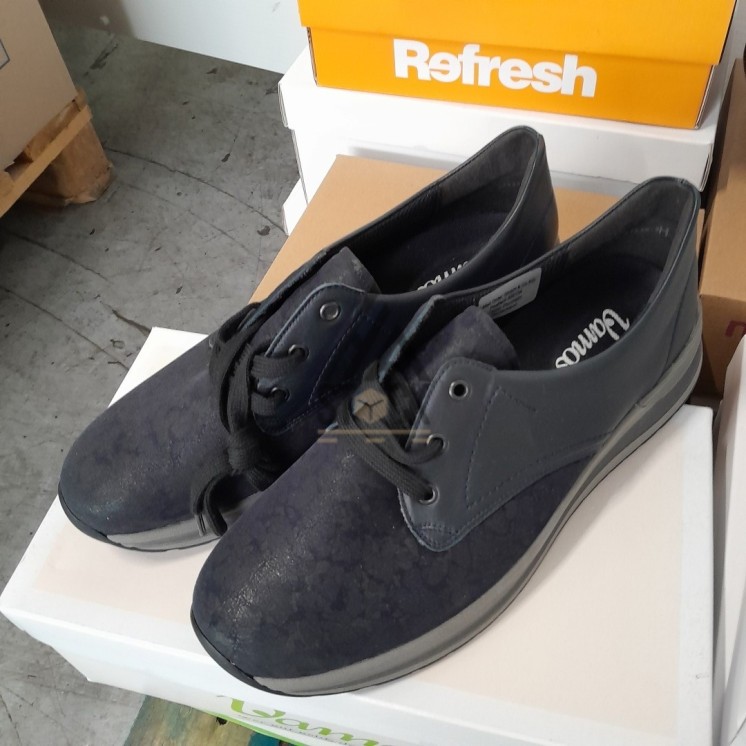 CHAUSSURE en boite  - 20 paires