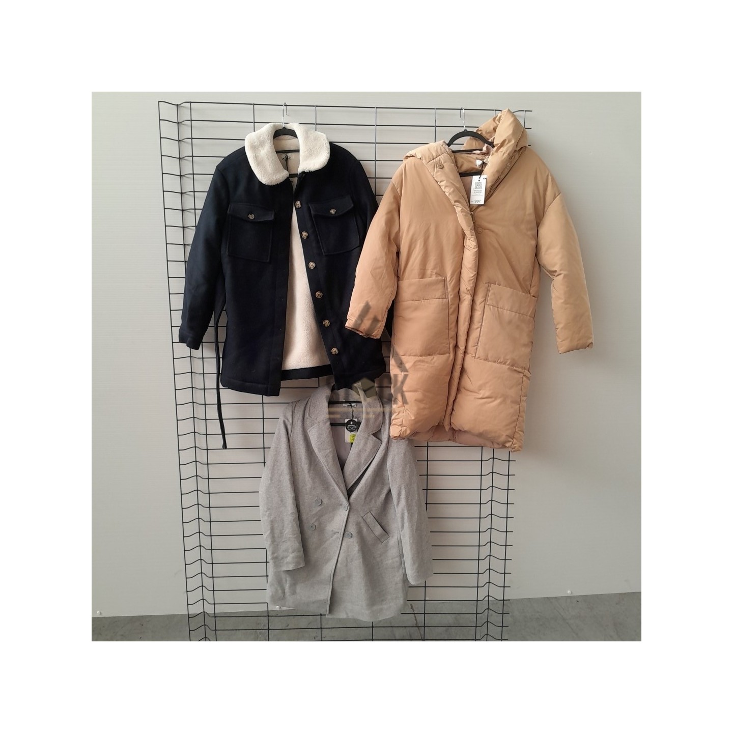 MANTEAUX - ESPRIT -  9 pièces