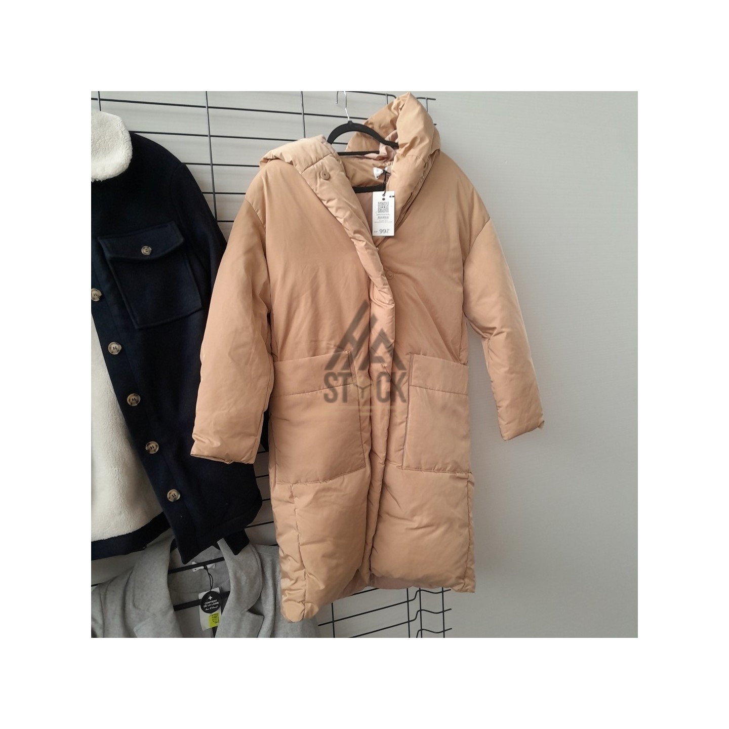 MANTEAUX - ESPRIT -  9 pièces