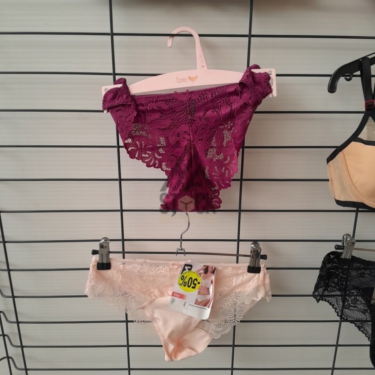 SOUS VETEMENTS DE MARQUE - 50 pièces