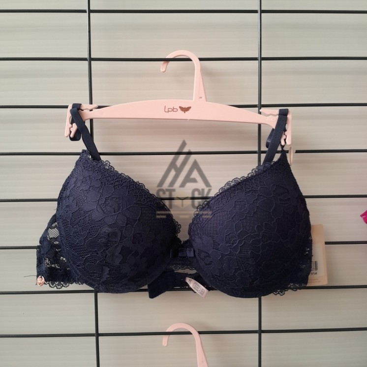 SOUS VETEMENTS DE MARQUE - 50 pièces