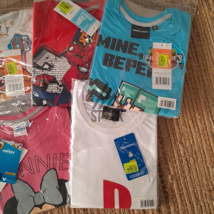 TEXTILE ENFANT - LICENCE - 38 pièces