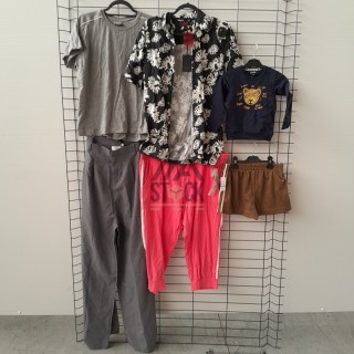 TEXTILE - 300 pièces