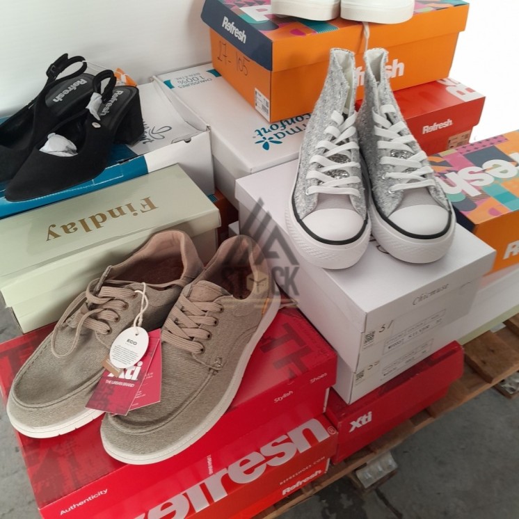 CHAUSSURE en boite  - 20 paires