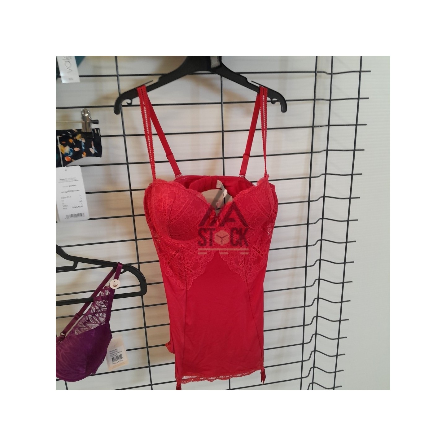 SOUS VETEMENTS DE MARQUE - 50 pièces