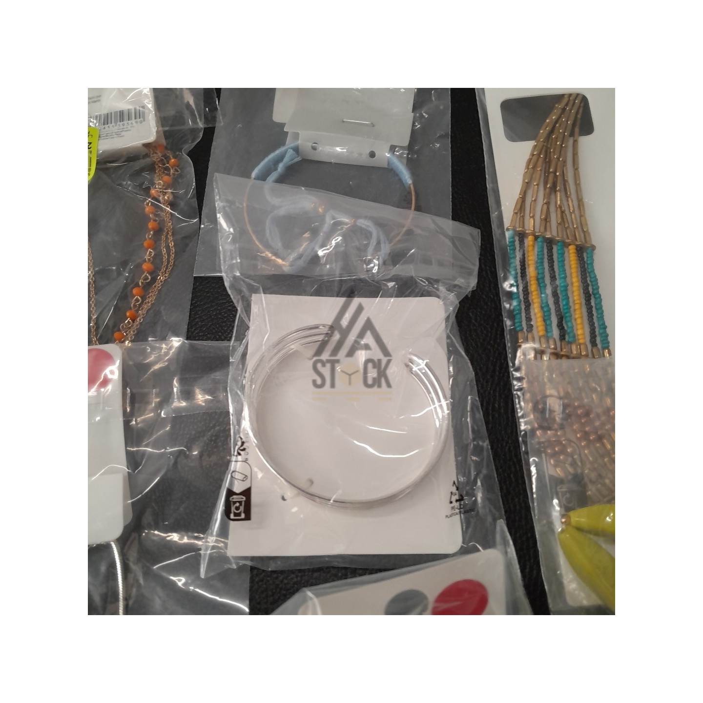 BIJOUX - 300 pièces