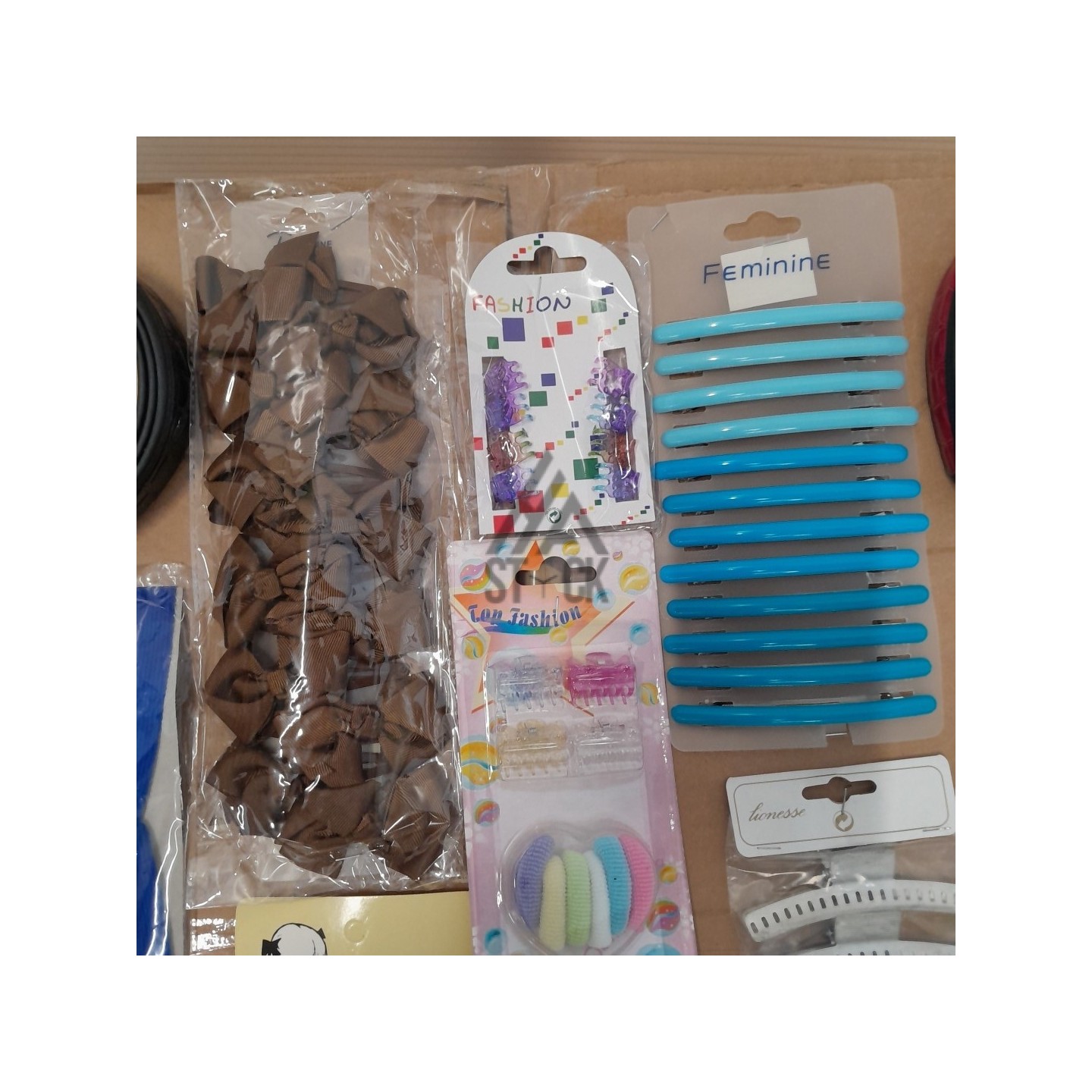 ACCESSOIRES CHEVEUX - 2000 pièces