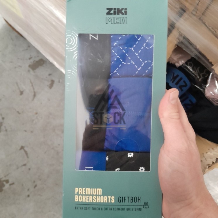 PALETTE A****N - A37