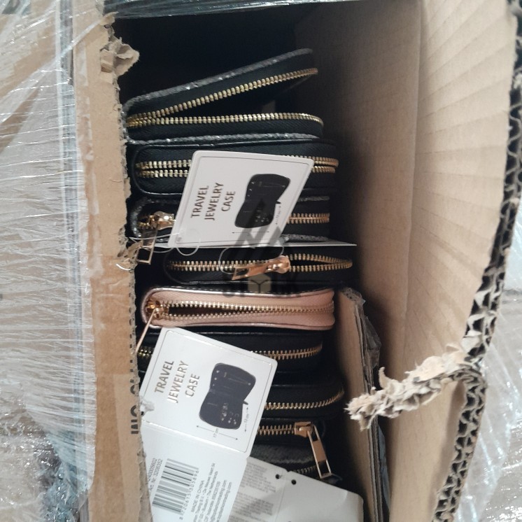 PALETTE A****N - A64