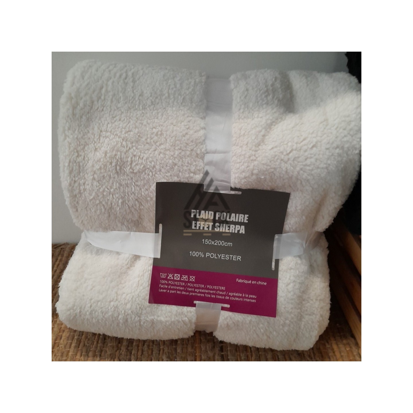 Plaid polaire effet SHERPA - 10 pièces