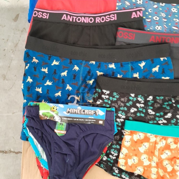 SOUS VETEMENTS HOMME - 150 pièces