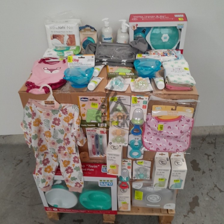 PUÉRICULTURE - 170 pièces