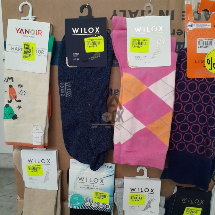 CHAUSSETTE - 300 paires