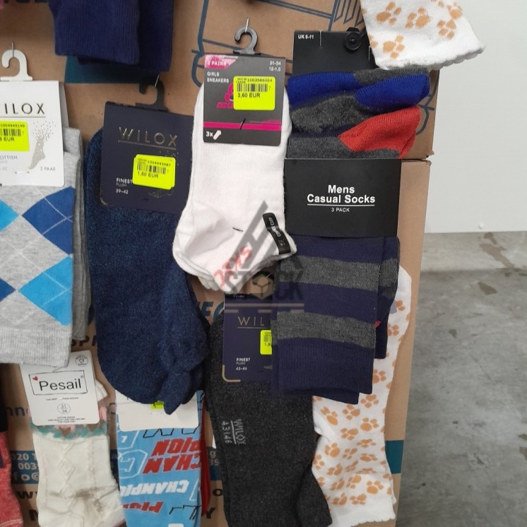 CHAUSSETTE - 300 paires