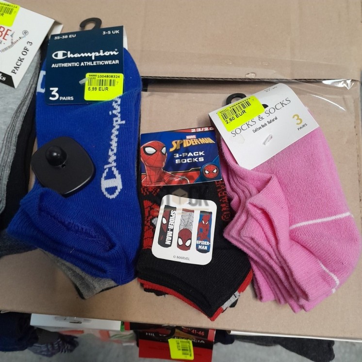 CHAUSSETTE - 300 paires