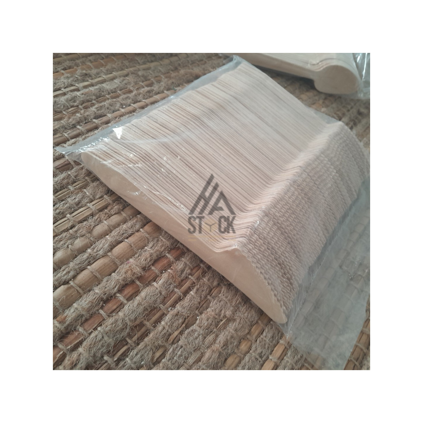 Couvert en bois - 70 paquets