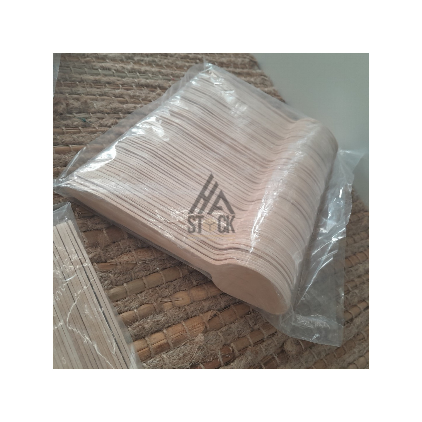 Couvert en bois - 70 paquets