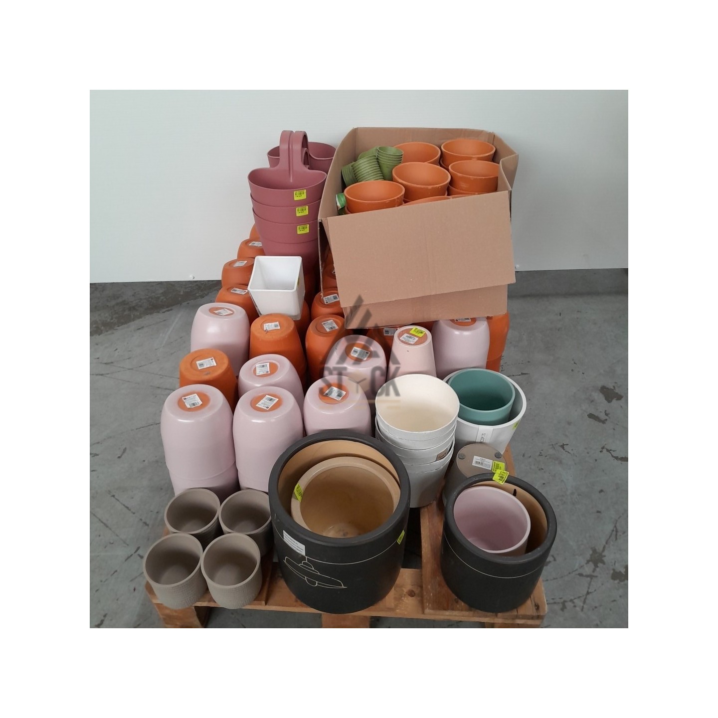 Pot de fleur - 120 pièces