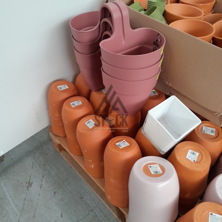 Pot de fleur - 120 pièces