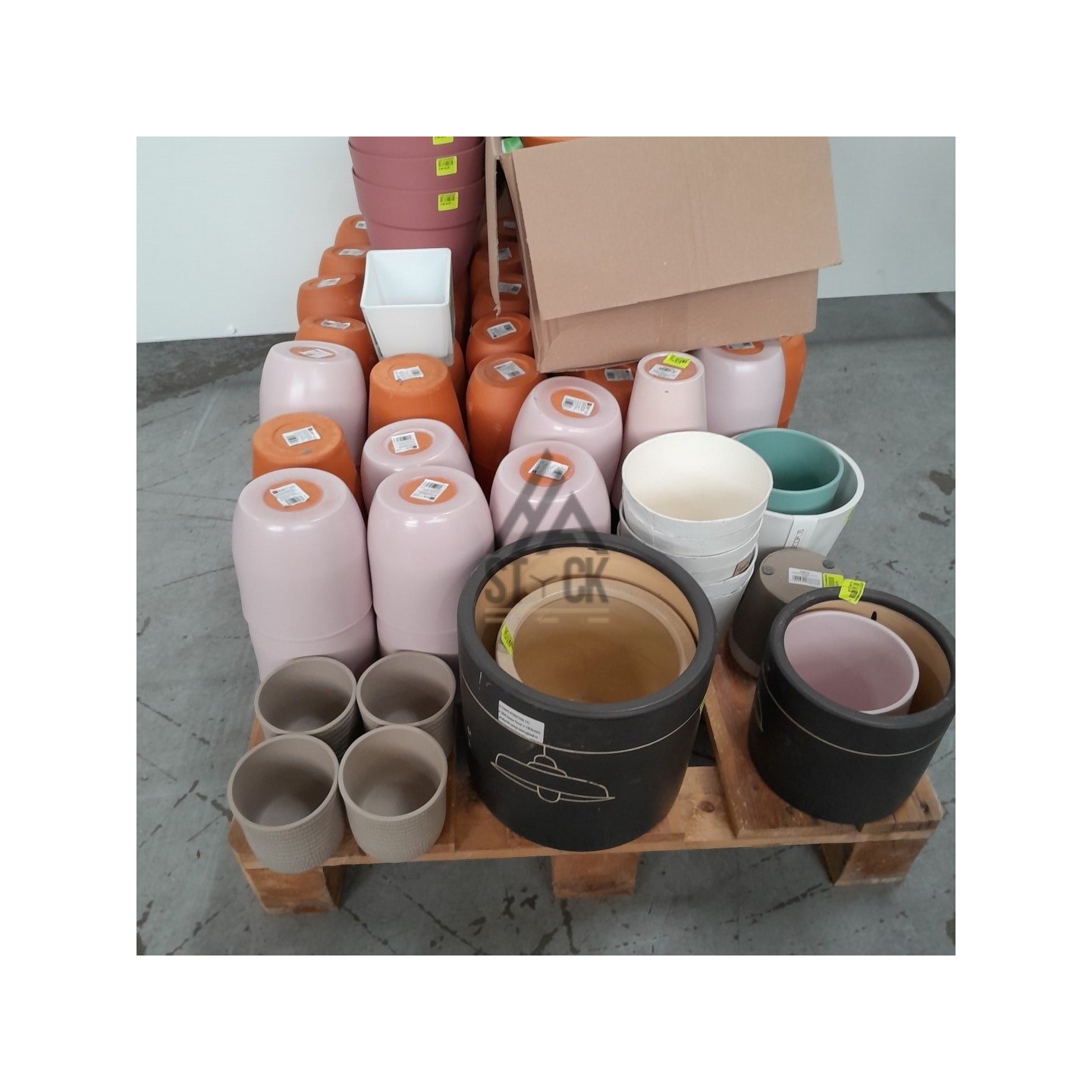 Pot de fleur - 120 pièces