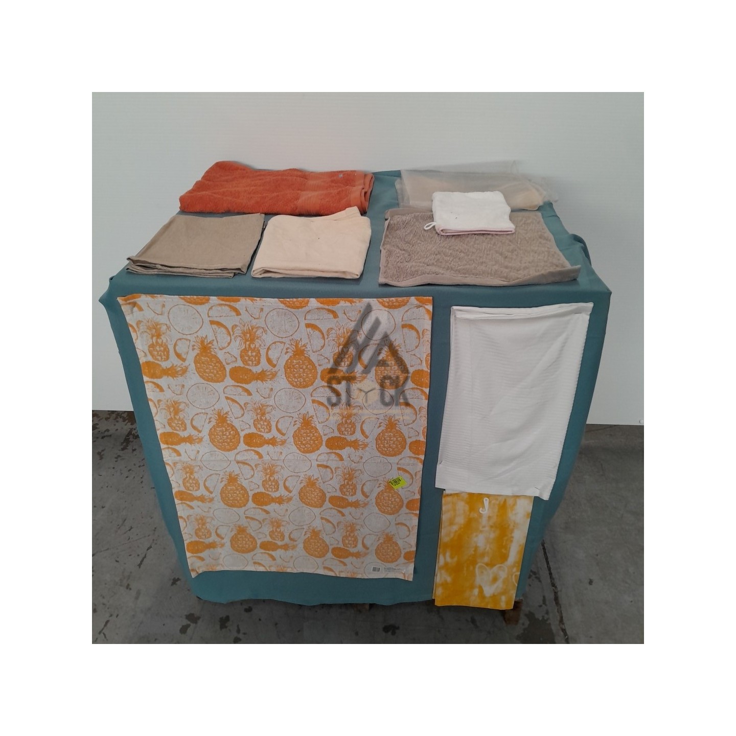 LINGE DE MAISON VRAC - 220 pièces