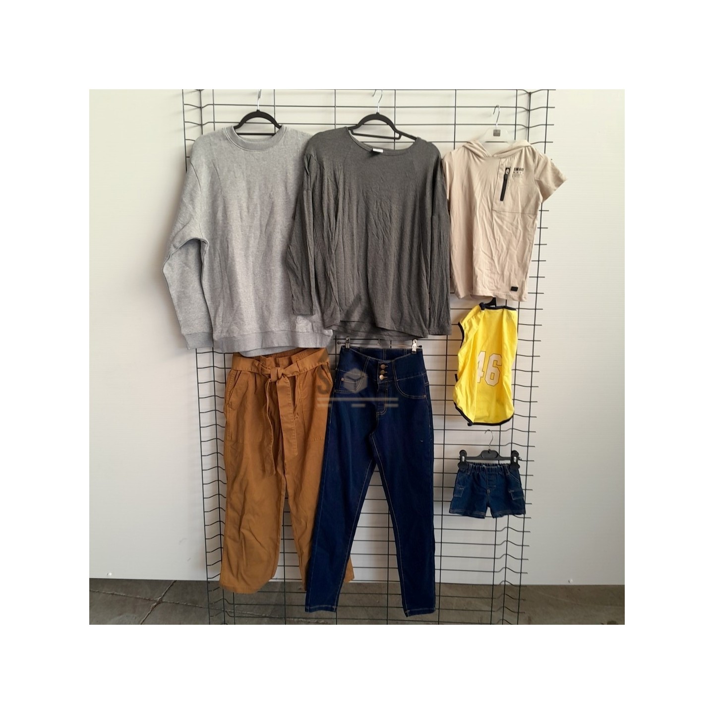 TEXTILE - 300 pièces