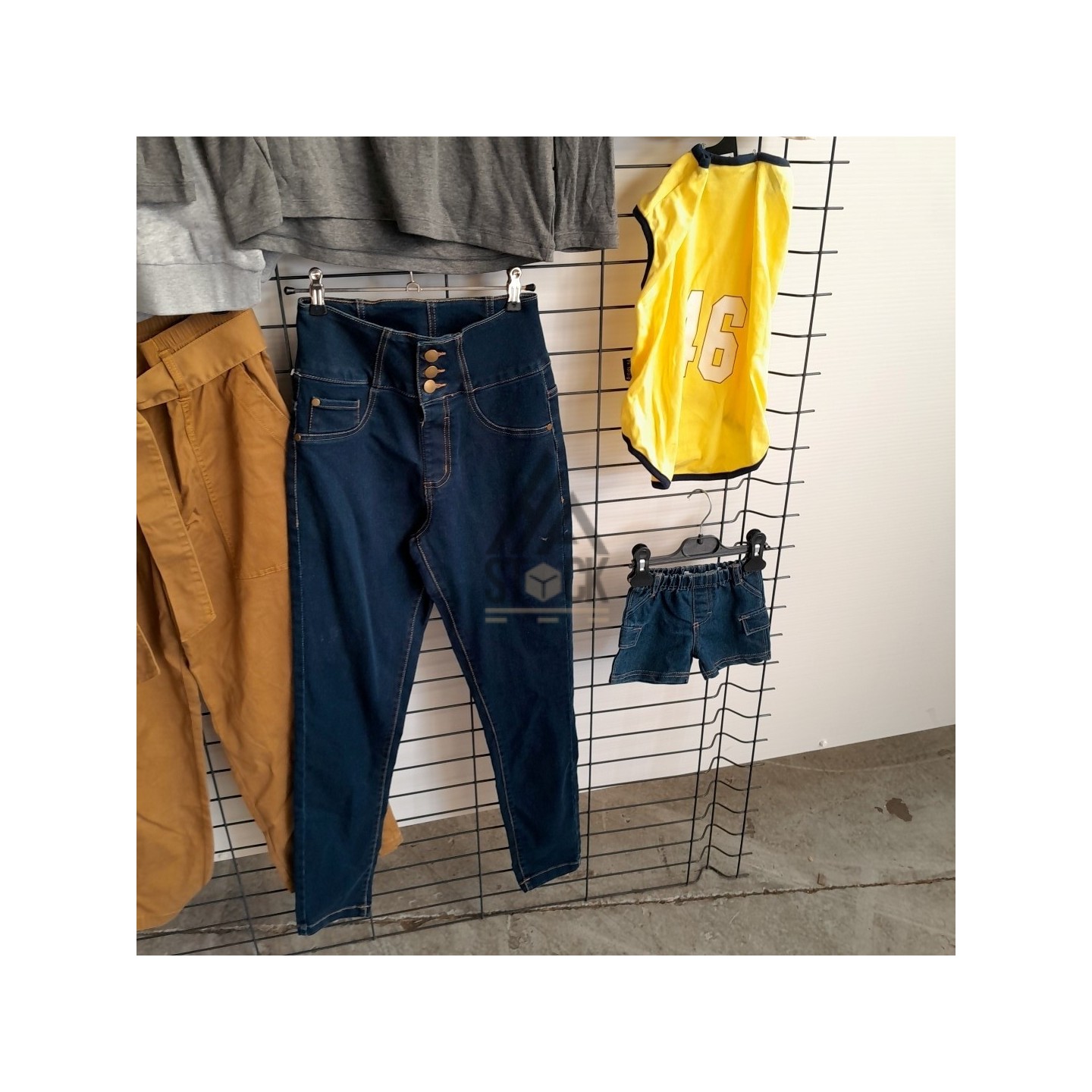 TEXTILE - 300 pièces