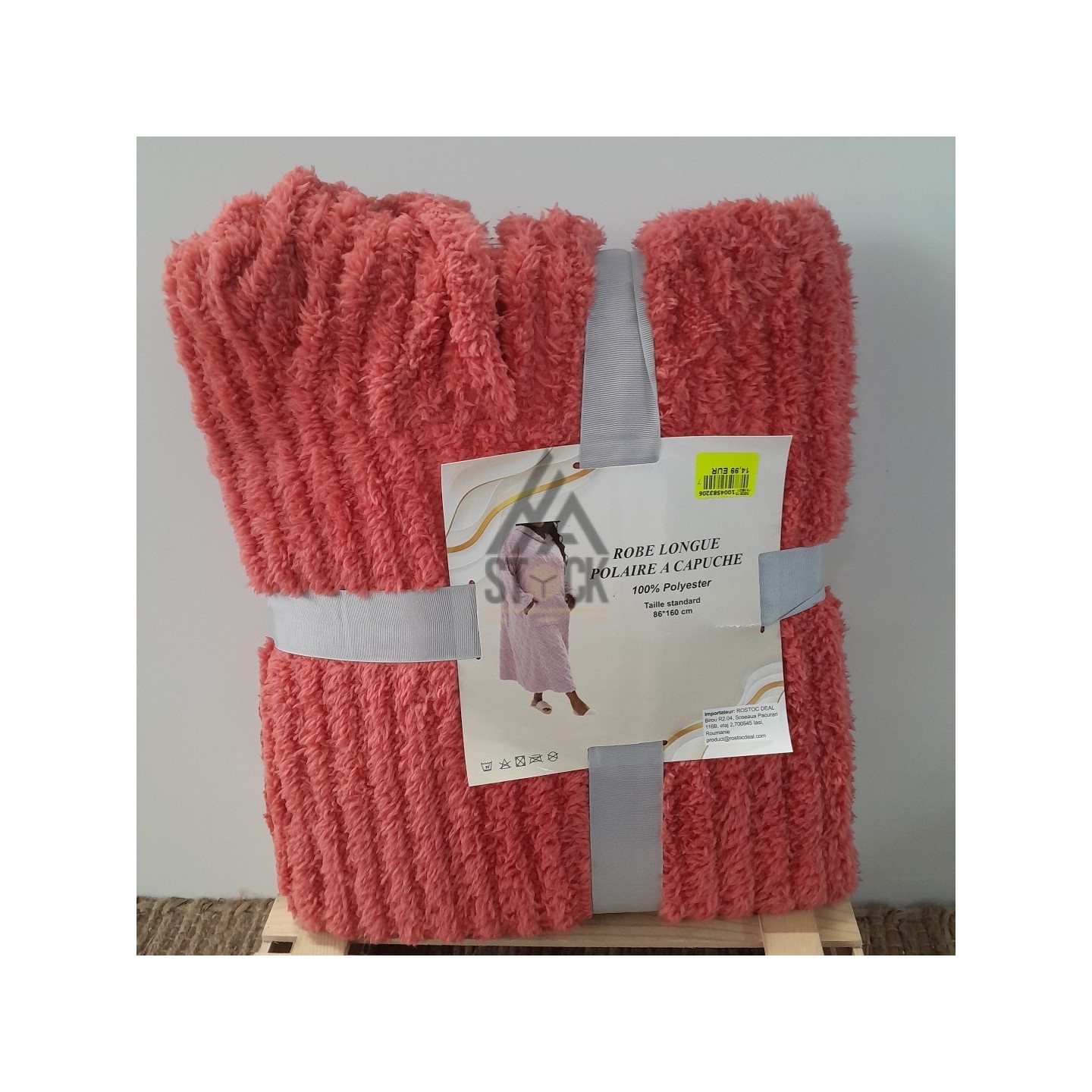 Robe longue polaire a capuche - 11 pièces