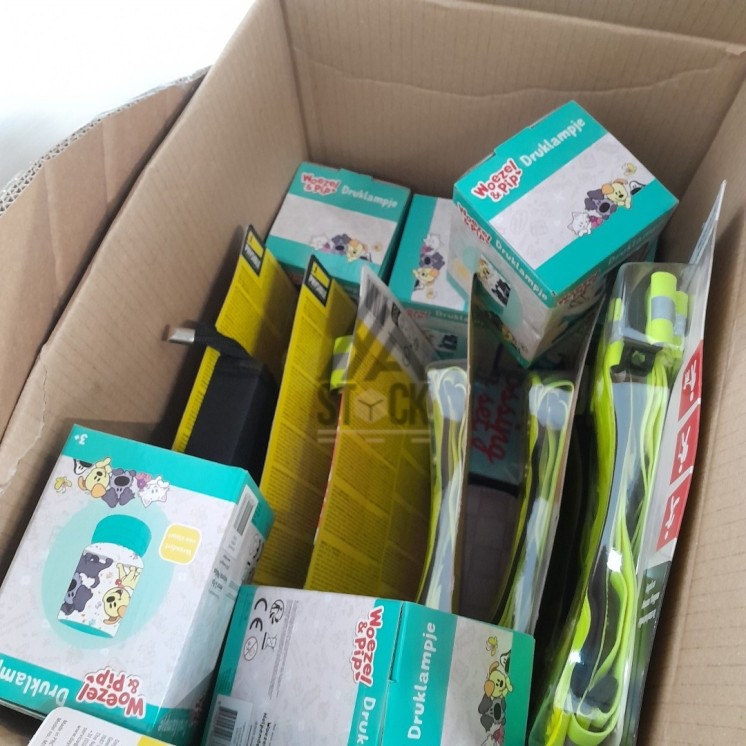 PALETTE A****N - A74