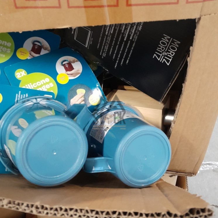 PALETTE A****N - A83