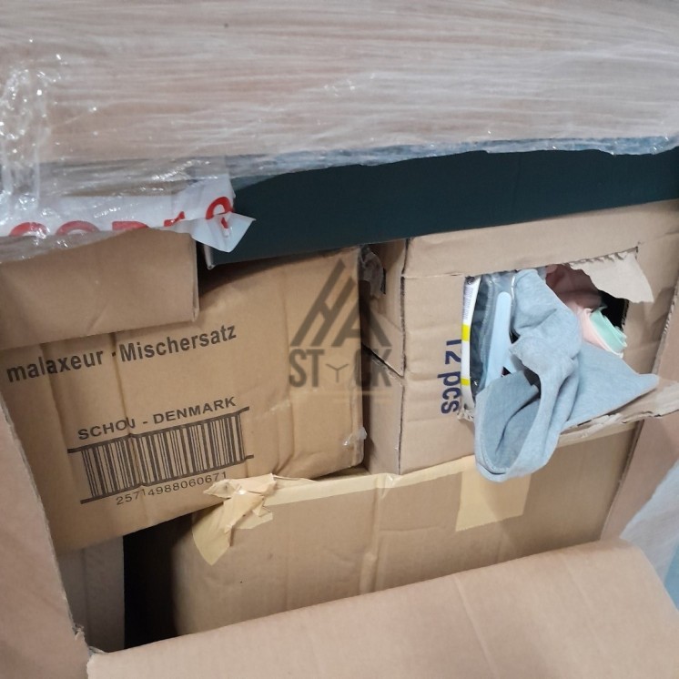 PALETTE A****N - A84