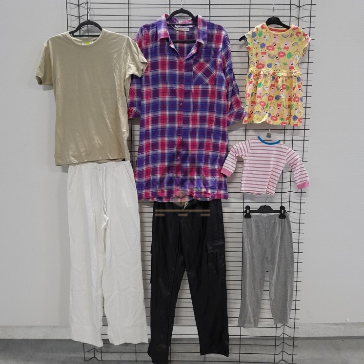 TEXTILE - 300 pièces