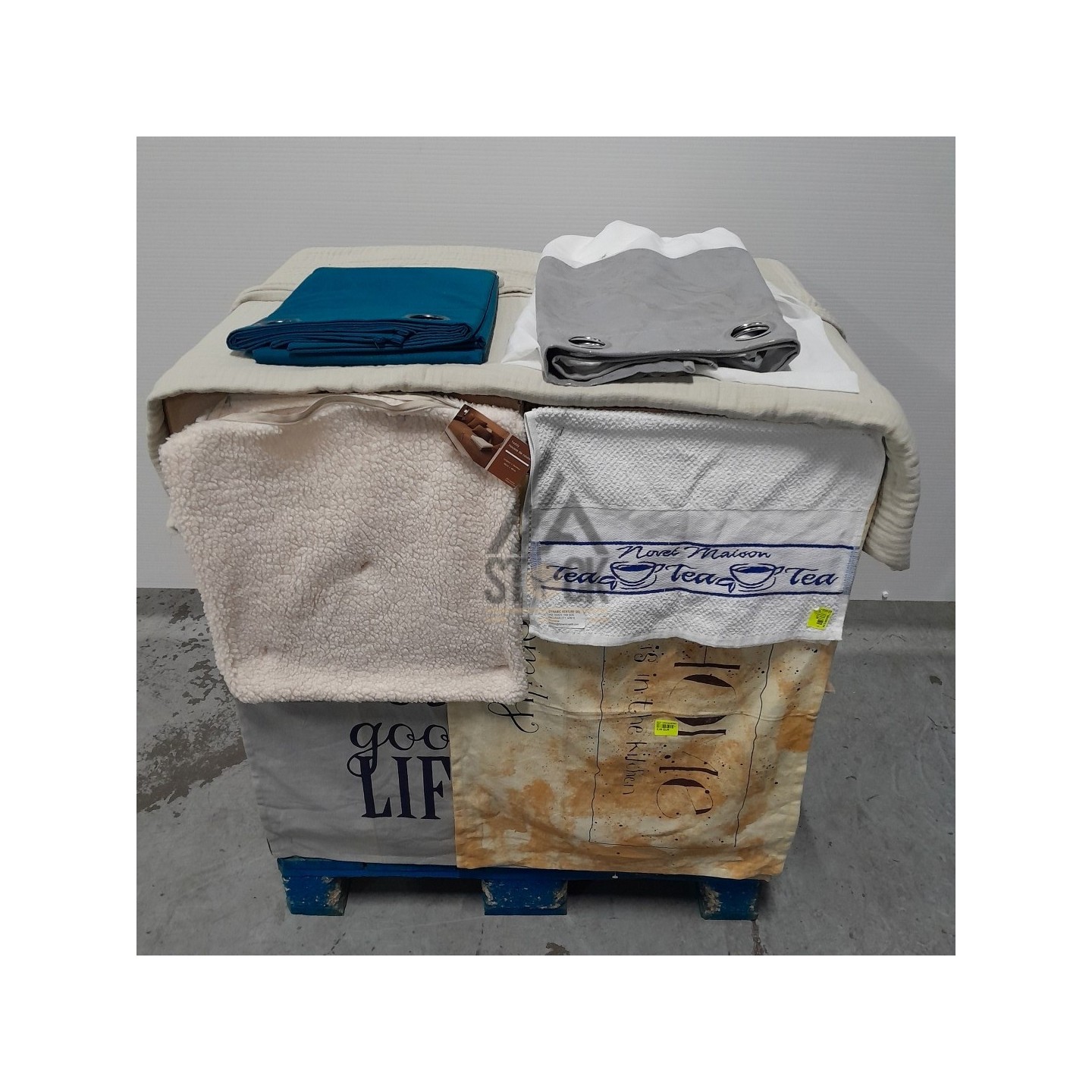 LINGE DE MAISON VRAC - 250 pièces