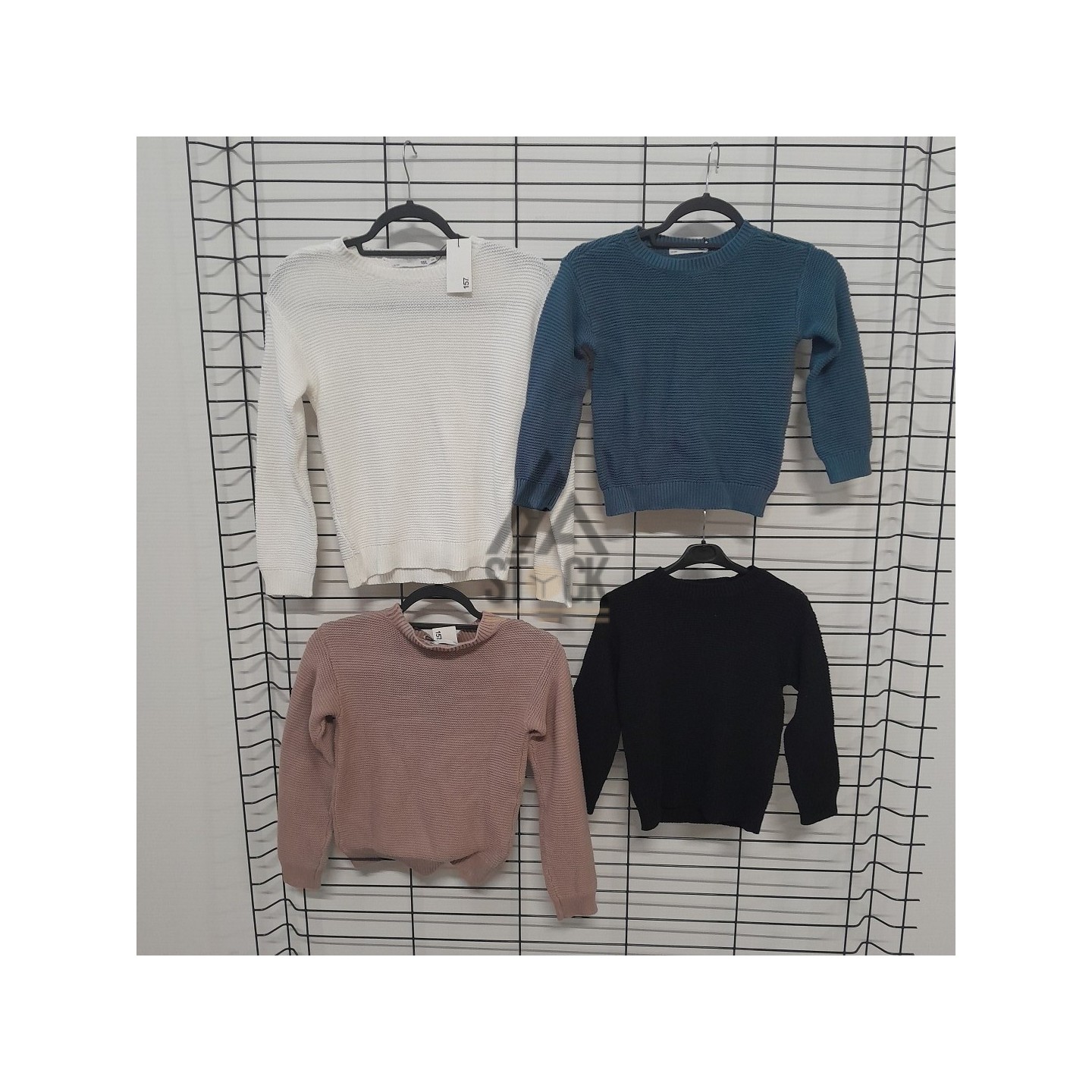 Pull enfant  - 157 - 35 pièces