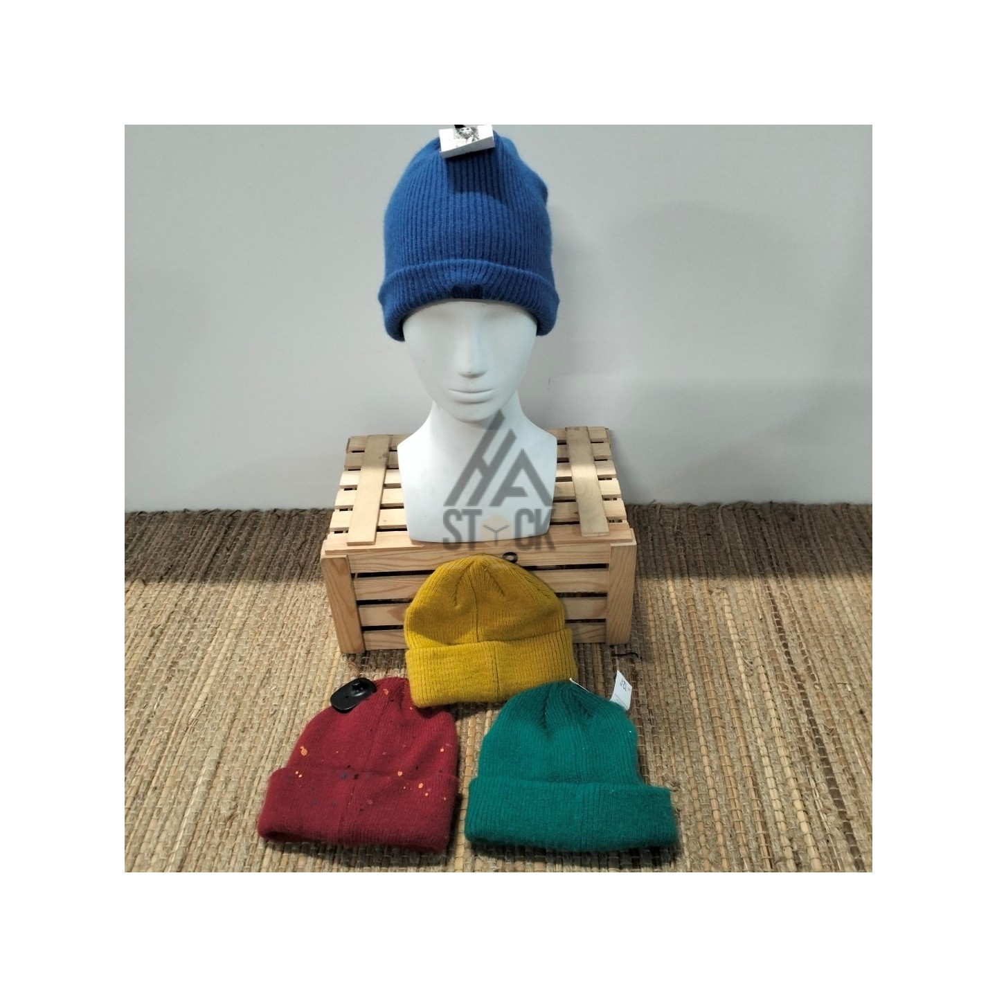 Bonnet  CAMAIEU - 44 pièces