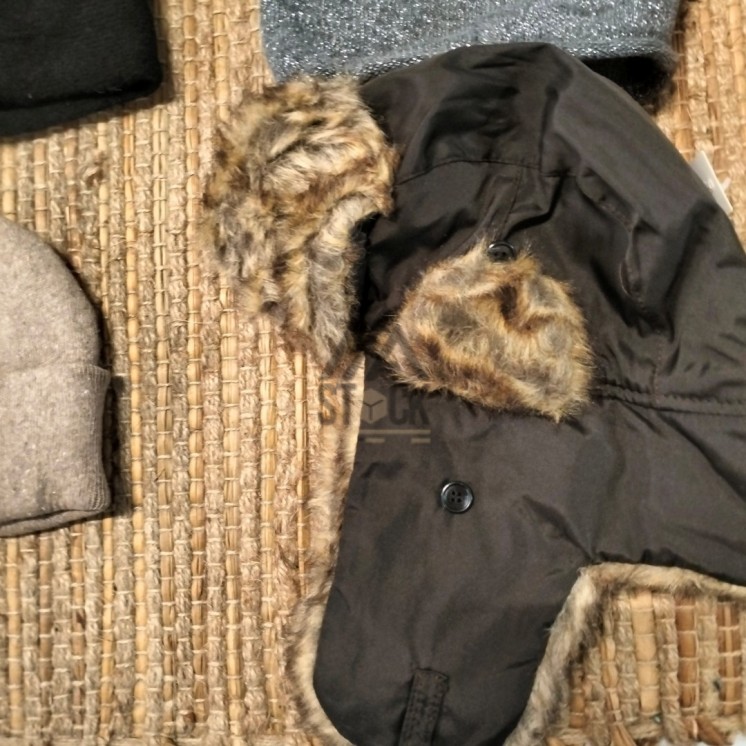 Bonnet  -  100 pièces