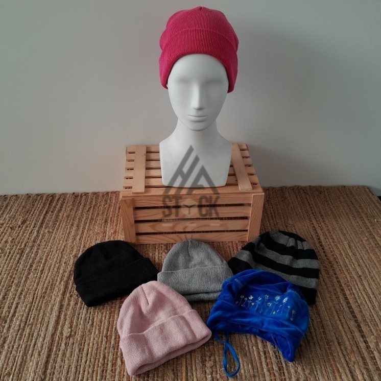 Bonnet  -  240 pièces