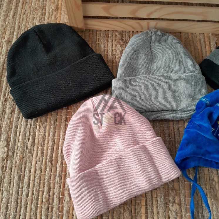 Bonnet  -  240 pièces