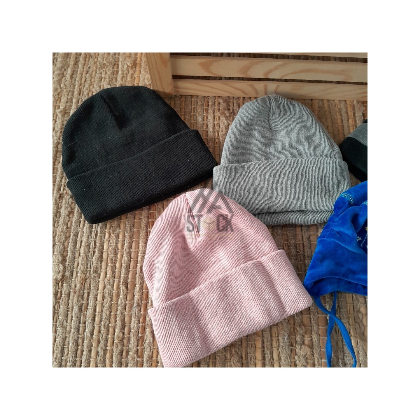 Bonnet  -  240 pièces