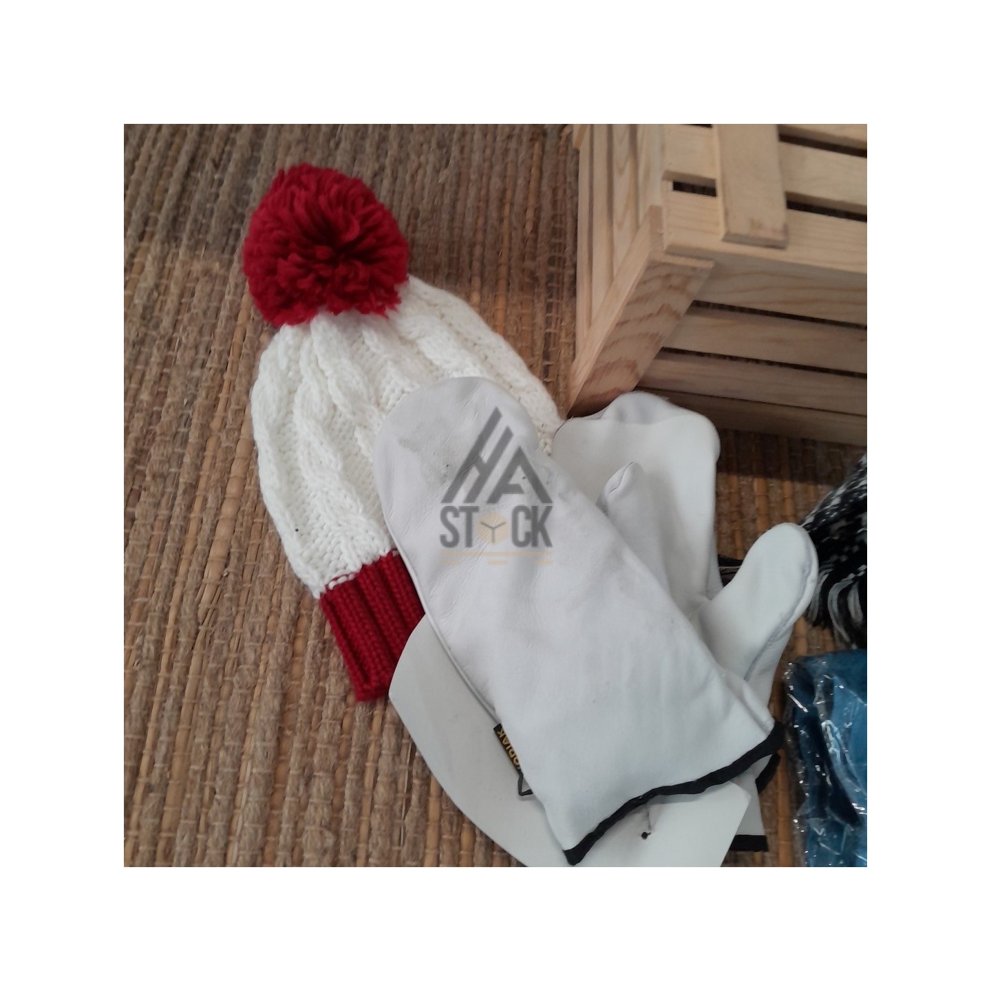 Article d'HIVER  -  100 pièces