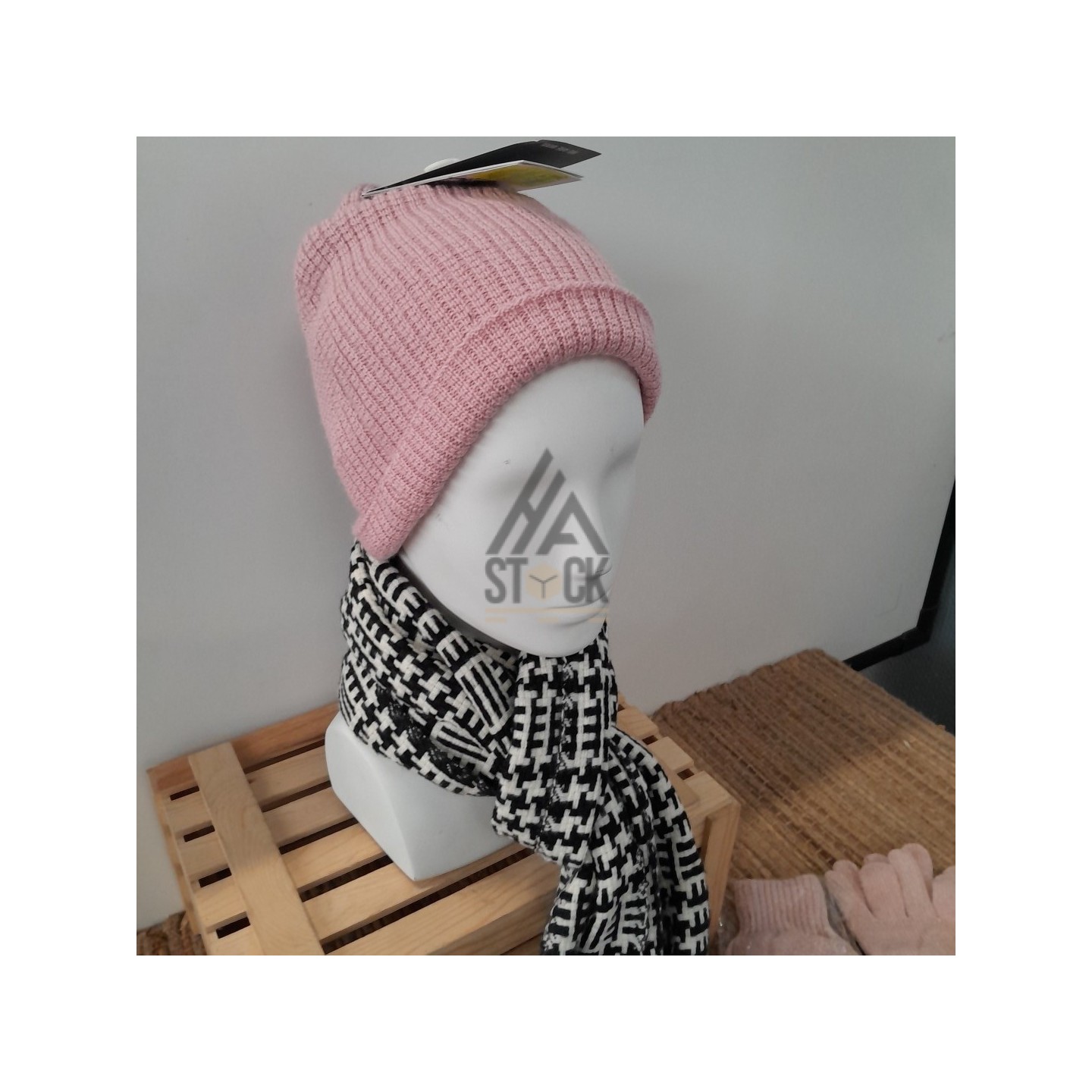 Article d'HIVER  -  100 pièces