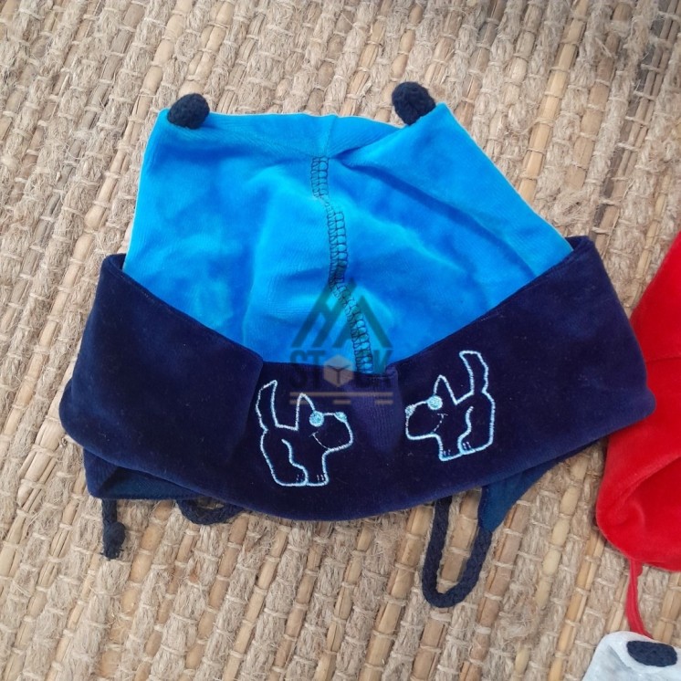 Bonnet enfant  -  70 pièces