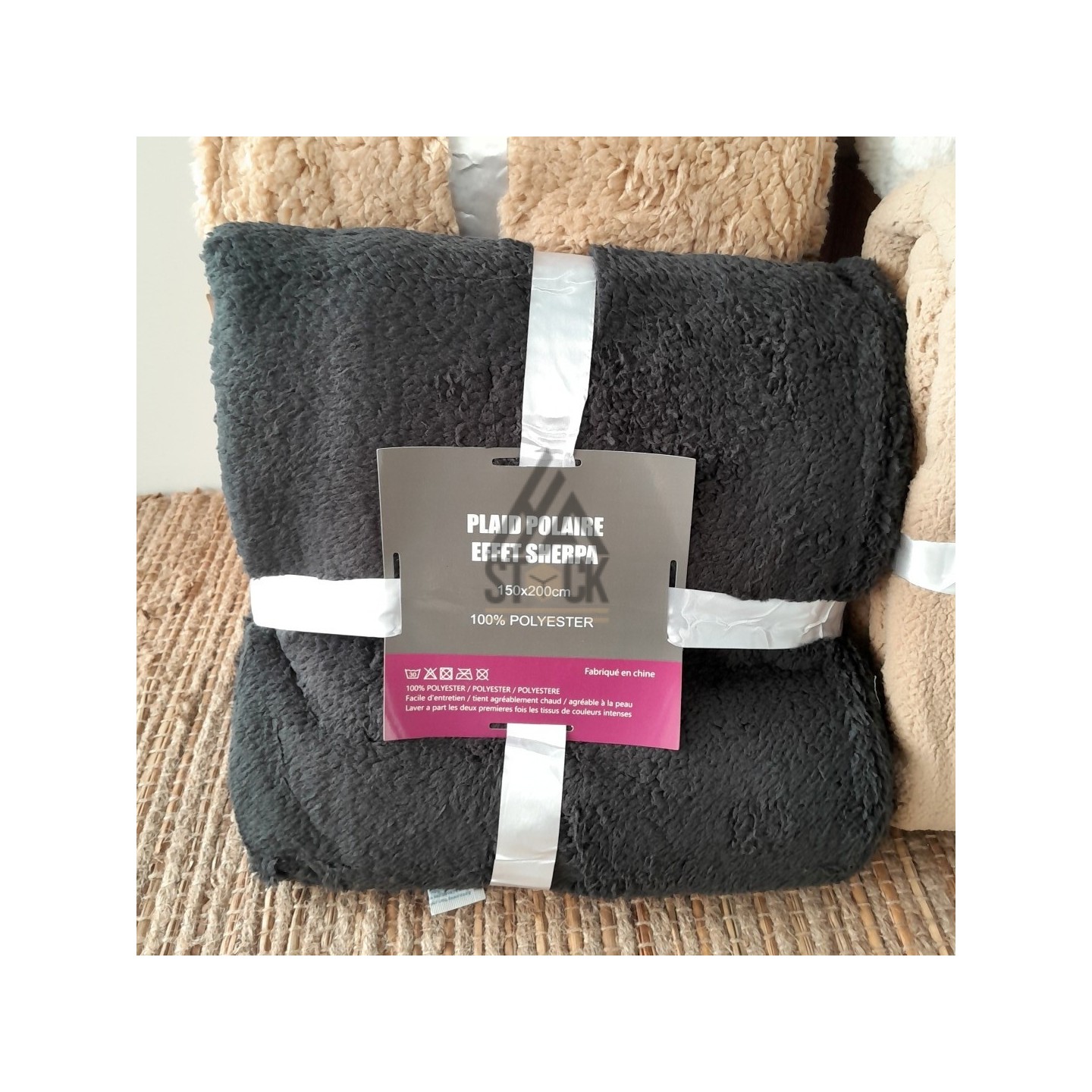 Plaid polaire effet SHERPA - 10 pièces