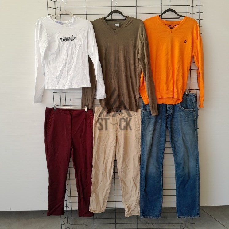 TEXTILE MARQUE  - 150 pièces