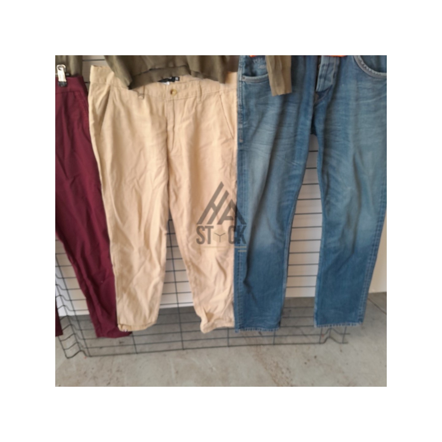 TEXTILE MARQUE  - 150 pièces